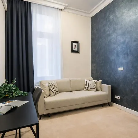 Apartmán Majestic -150m2 With Iconic Market Square View As R506 Vratislav
